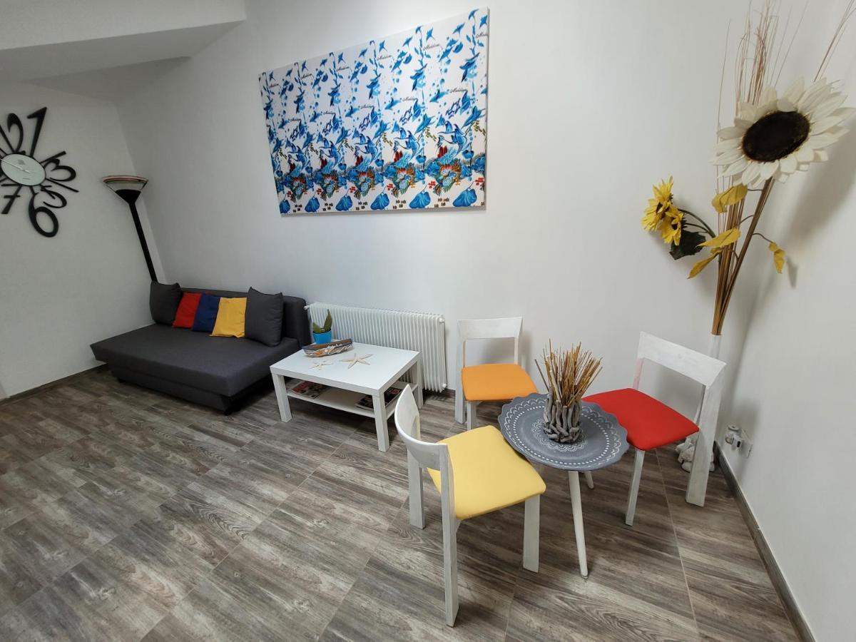 Villa Sonia Apartment & Rooms Lignano Sabbiadoro Exteriör bild
