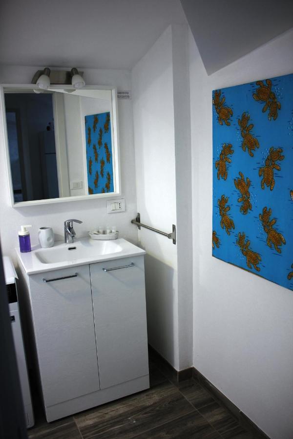 Villa Sonia Apartment & Rooms Lignano Sabbiadoro Exteriör bild